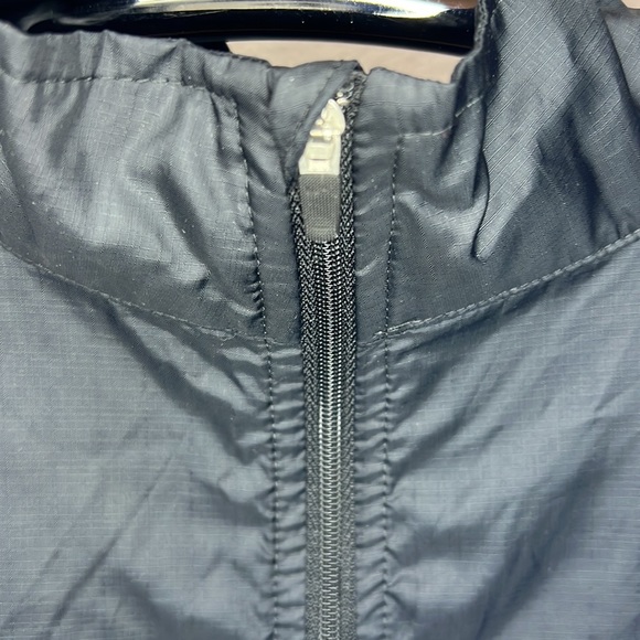 Nike Run Chi Chicago Marathon Jacket 
Size L
Black/Blue/3M - Picture 10 of 16